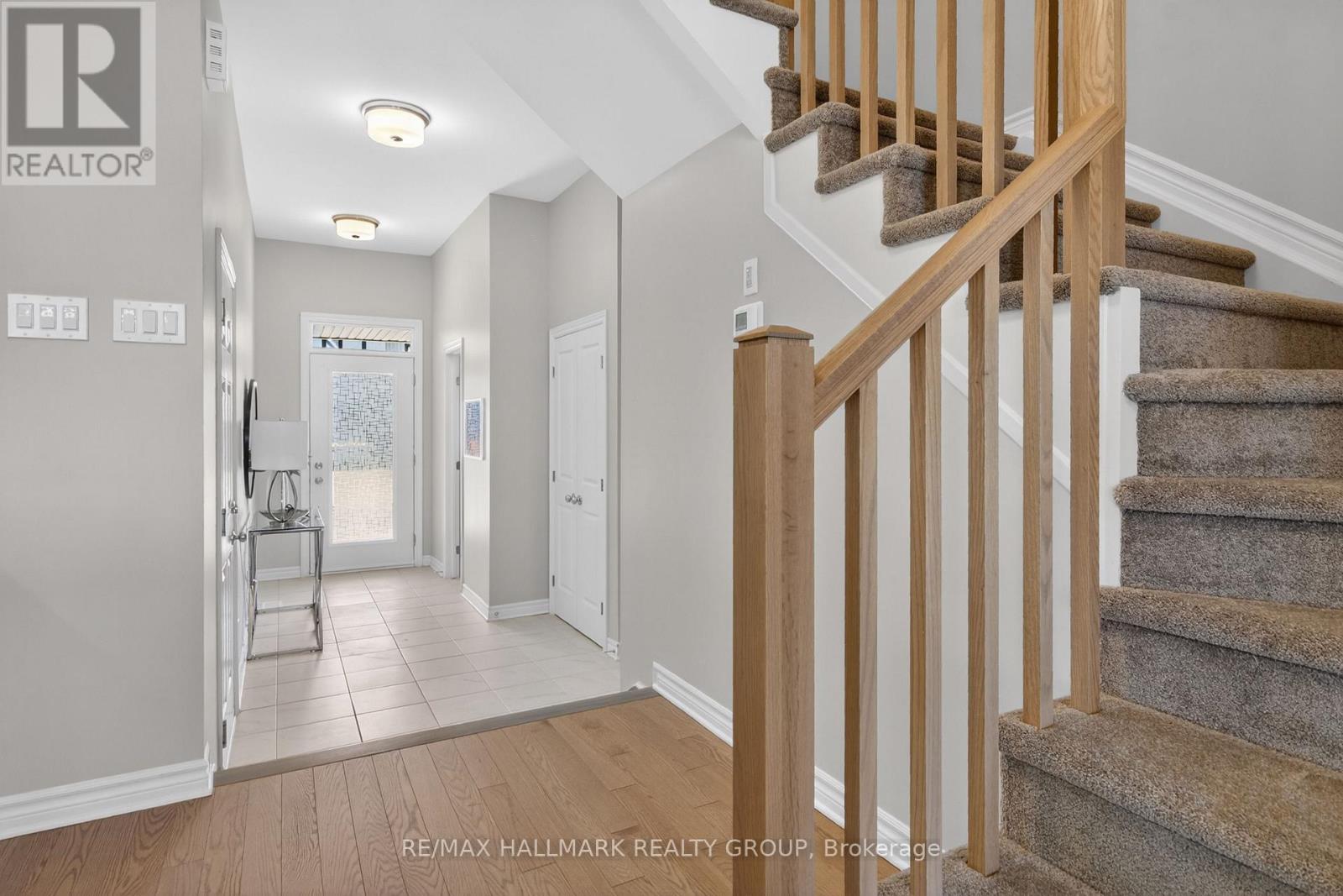737 Maverick Crescent, Ottawa, Ontario  K2S 2X1 - Photo 7 - X13242406
