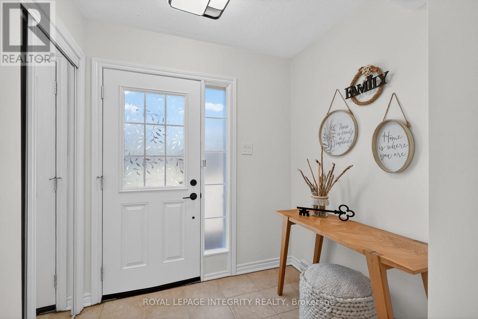 2619 Baynes Sound Way, Ottawa, Ontario  K2J 0X2 - Photo 2 - X13242686