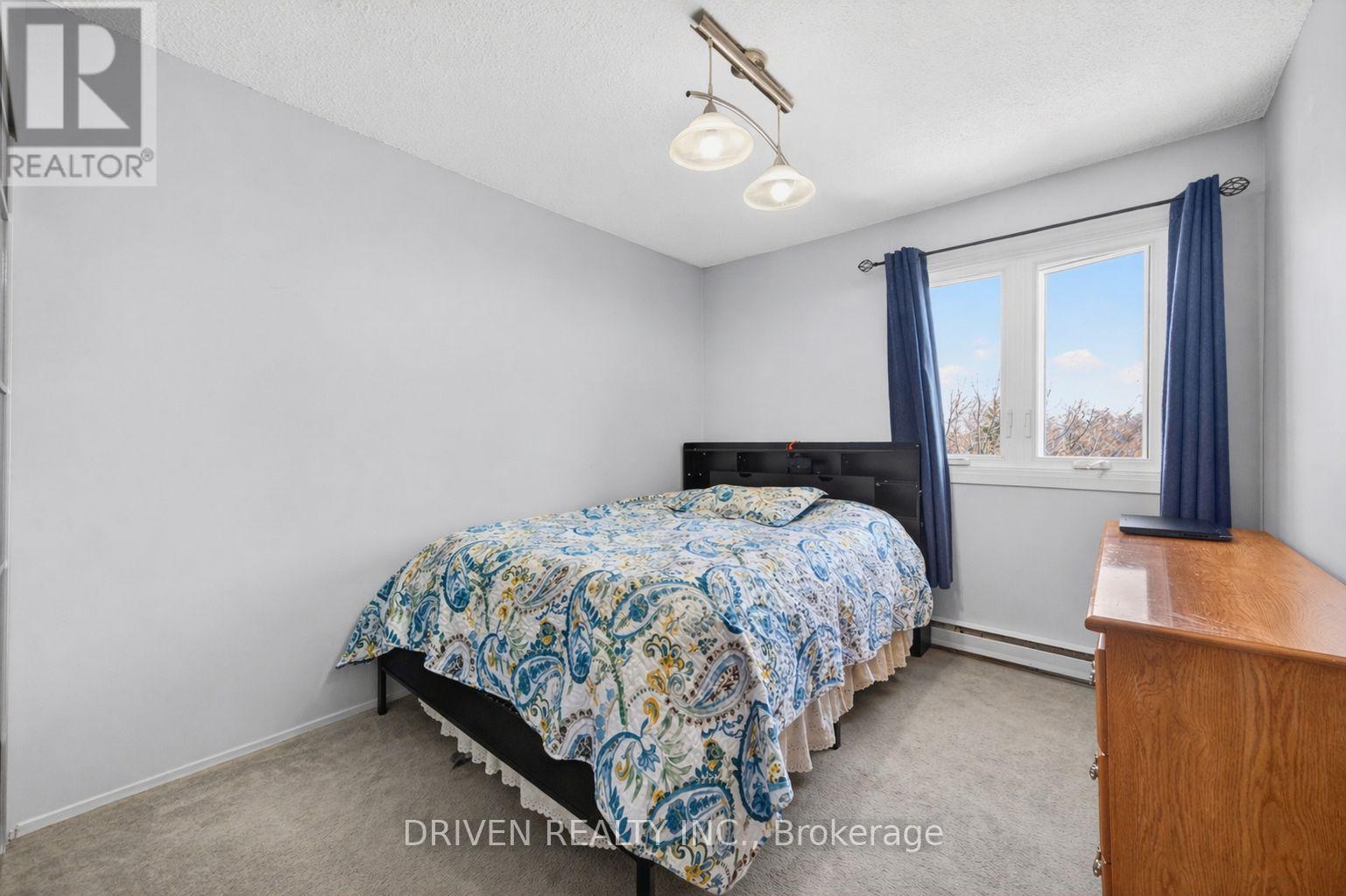 404 - 158 A Mcarthur Avenue, Ottawa, Ontario  K1L 7E7 - Photo 12 - X13242782