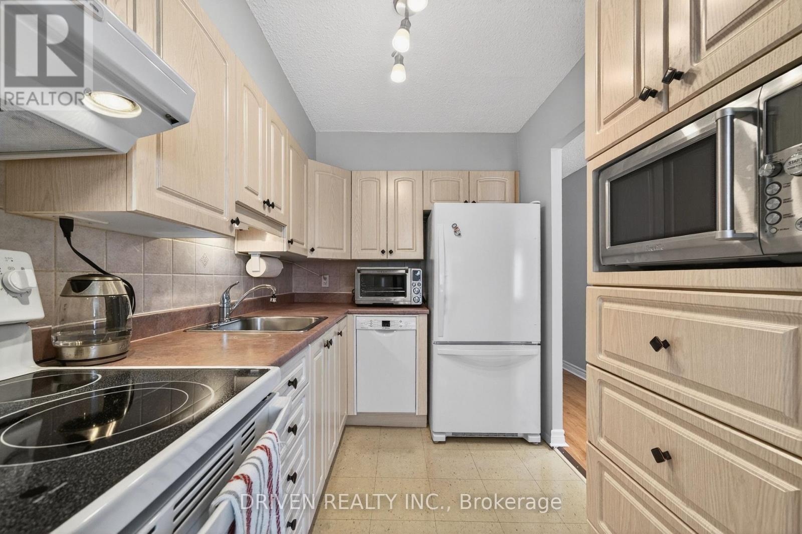 404 - 158 A Mcarthur Avenue, Ottawa, Ontario  K1L 7E7 - Photo 9 - X13242782