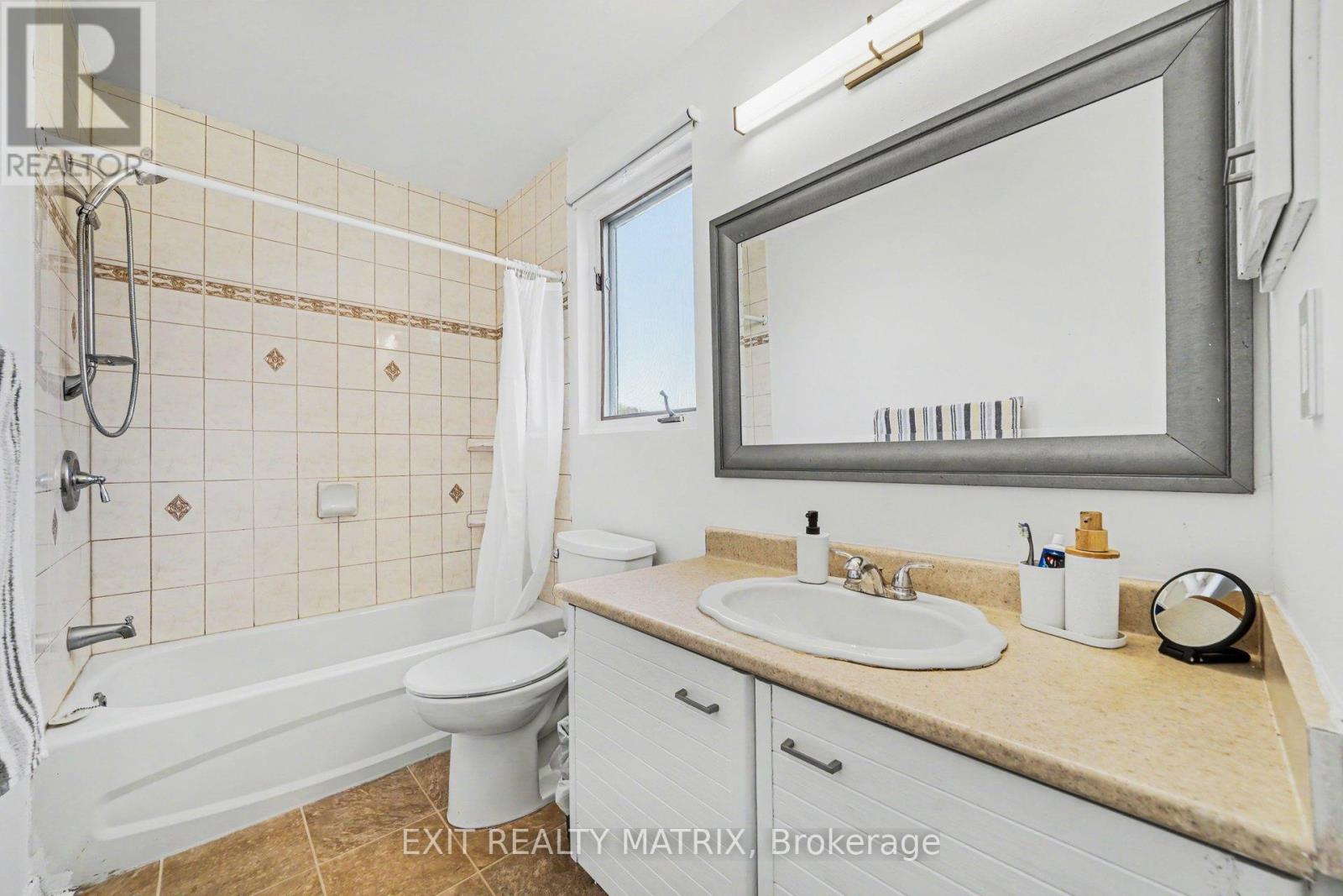 3773 Autumnwood Street, Ottawa, Ontario  K1T 2G7 - Photo 19 - X13242810
