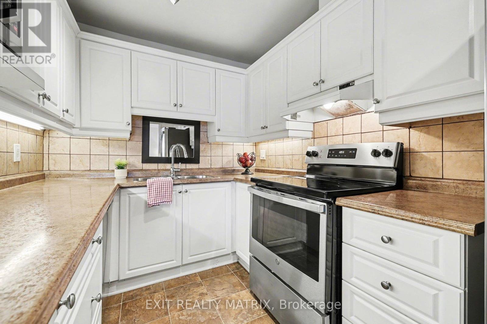 112 Castlefrank Road, Ottawa, Ontario  K2L 2Y8 - Photo 11 - X13242812