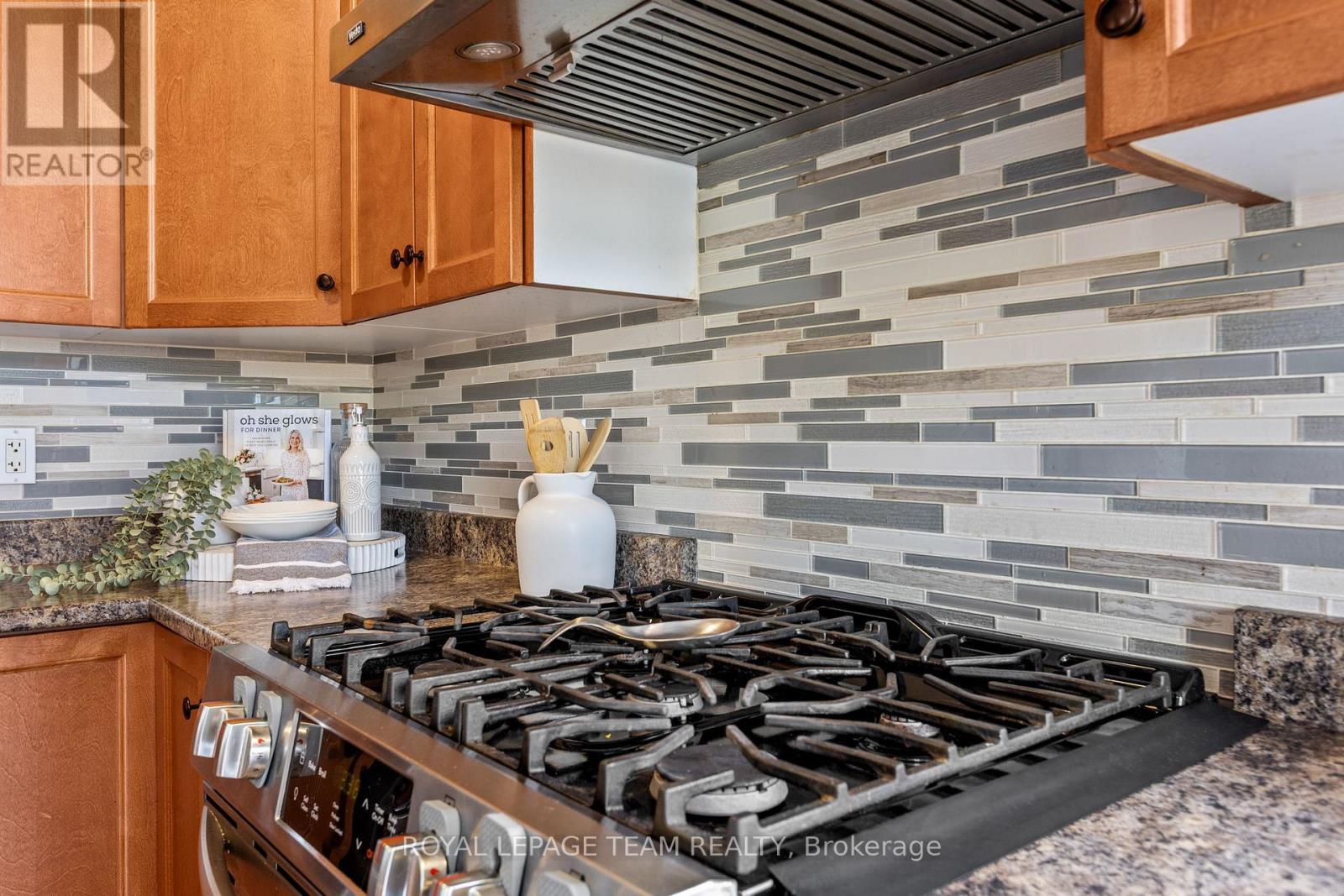 408 Centenaire Street, Russell, Ontario  K0A 1W0 - Photo 18 - X13242932