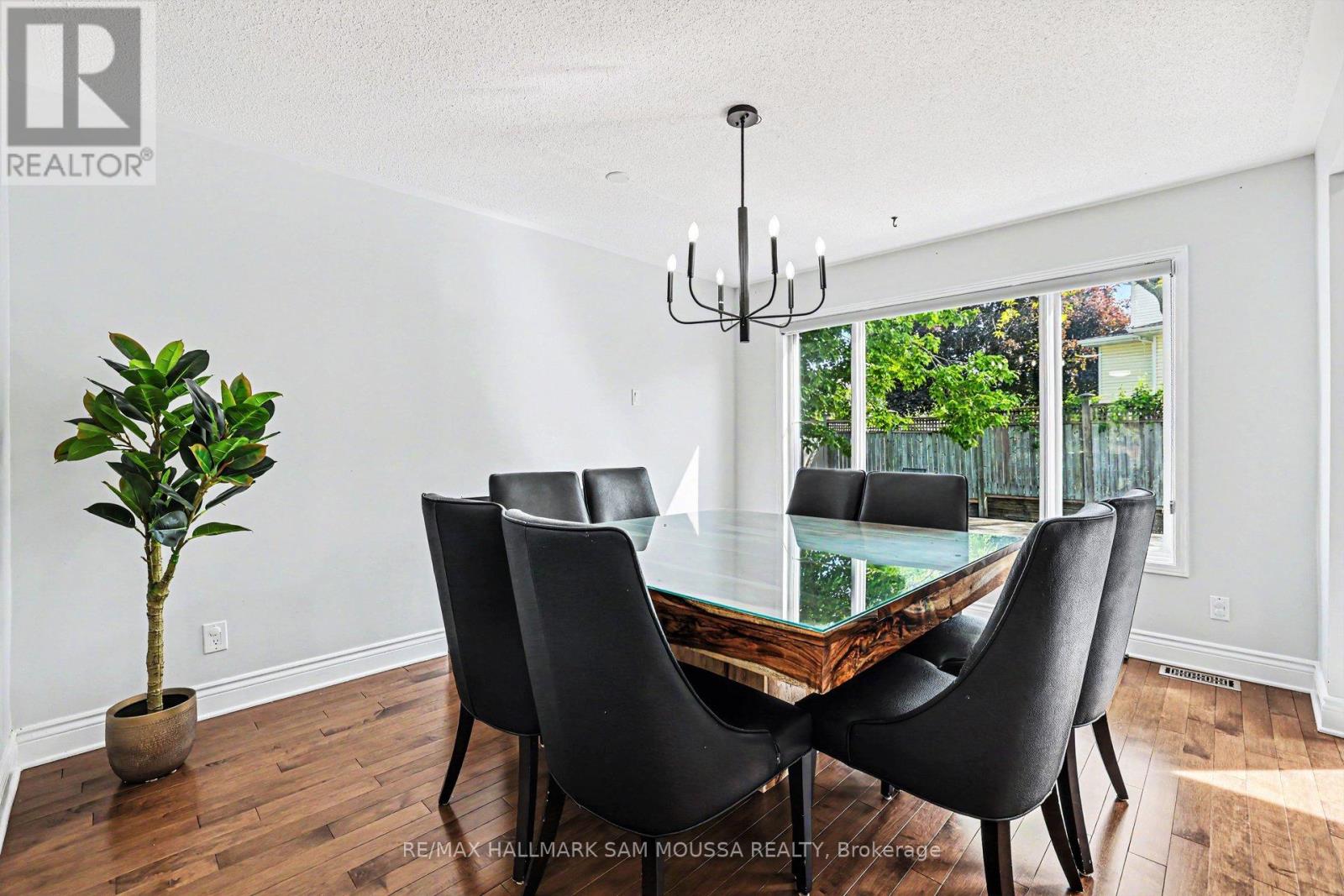 73 Malhotra Court, Ottawa, Ontario  K1V 1K3 - Photo 11 - X13242998