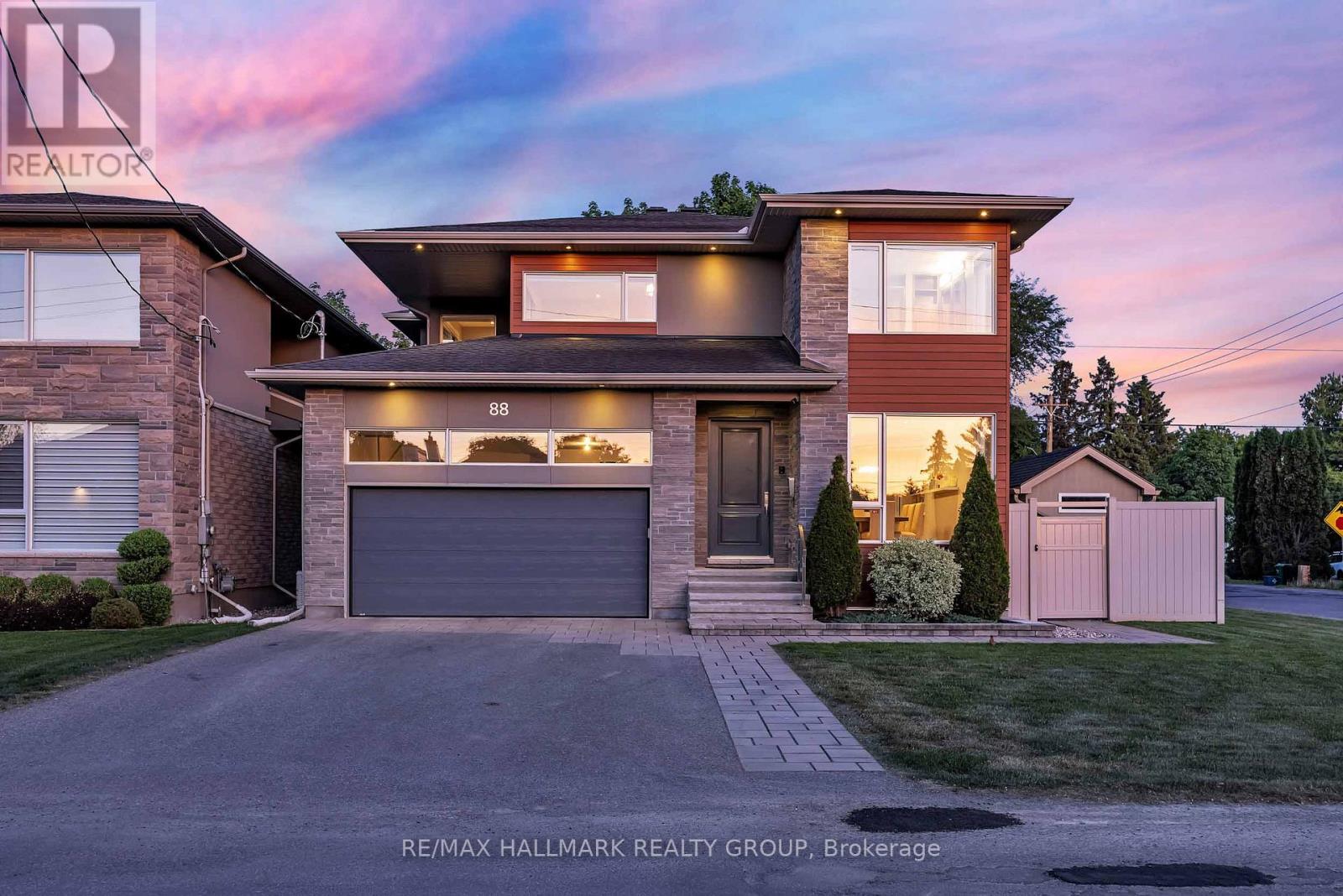 88 Withrow Avenue, Ottawa, Ontario  K2G 2J3 - Photo 2 - X13243034