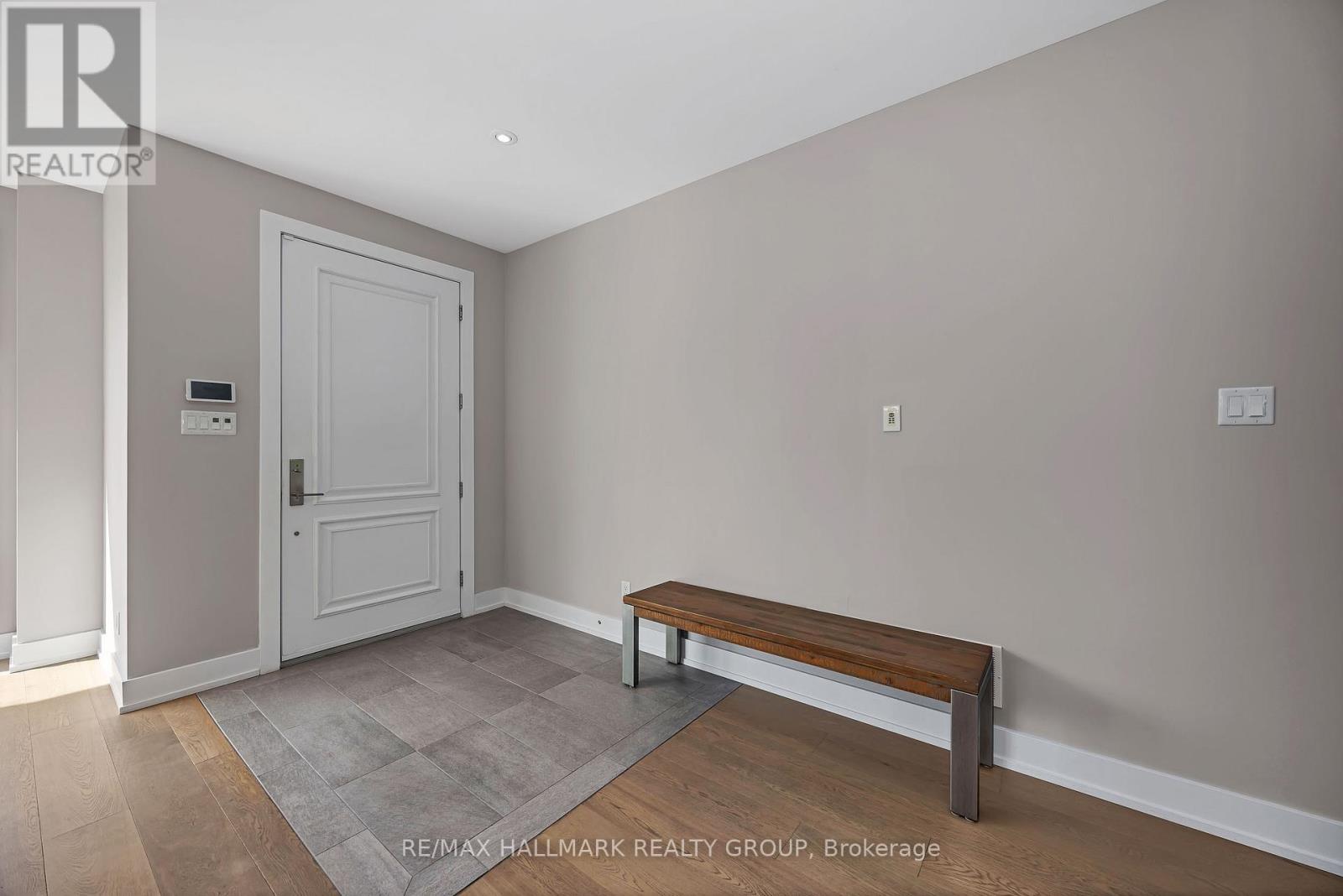 88 Withrow Avenue, Ottawa, Ontario  K2G 2J3 - Photo 6 - X13243034