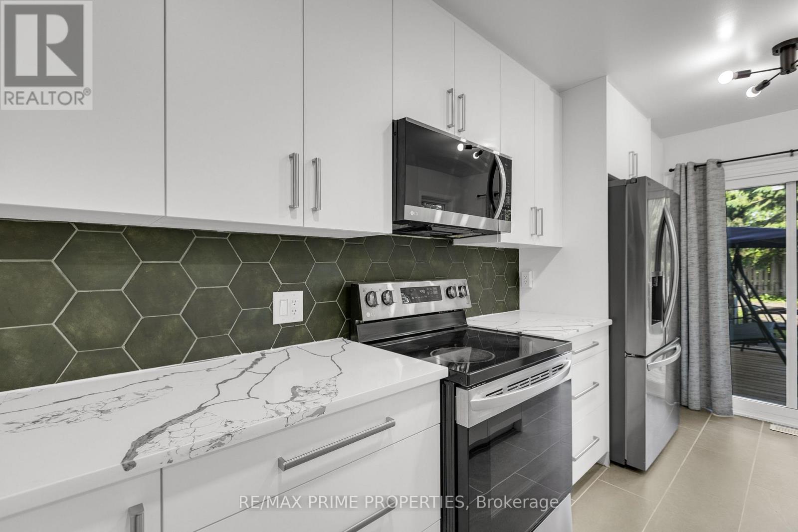 1531 Kamouraska Circle, Ottawa, Ontario  K1C 3J1 - Photo 12 - X13243078