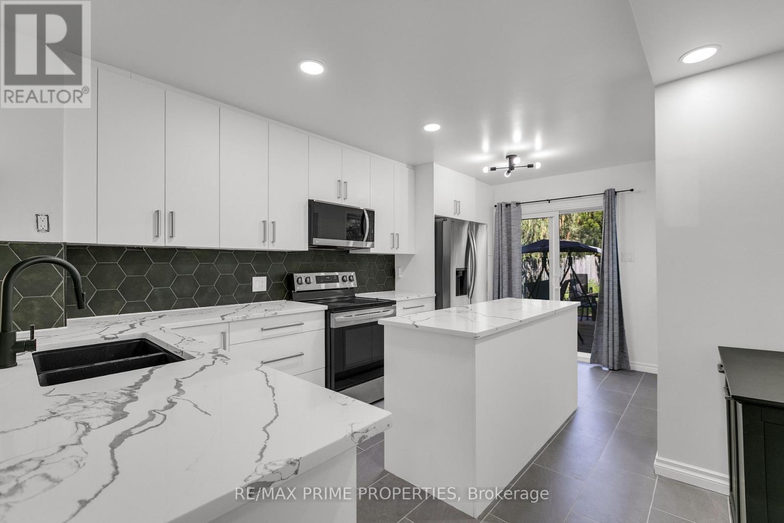1531 Kamouraska Circle, Ottawa, Ontario  K1C 3J1 - Photo 9 - X13243078