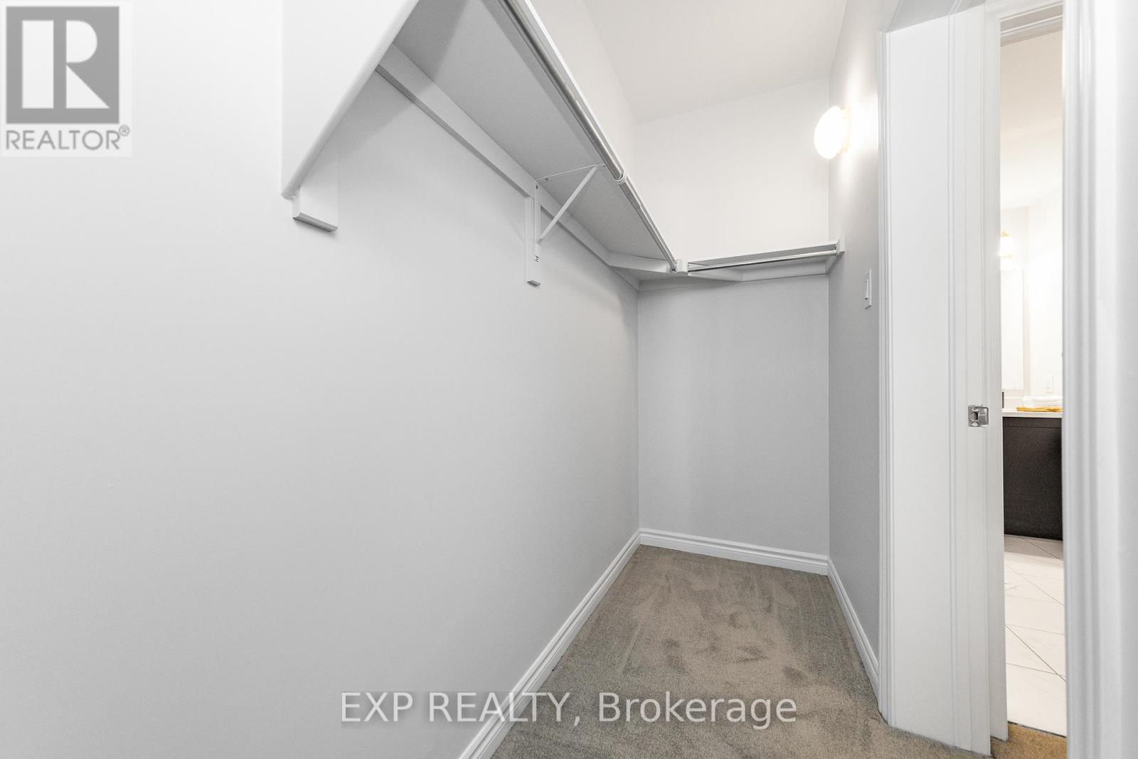 215 Lapland Private, Ottawa, Ontario  K2S 1B6 - Photo 20 - X13243250