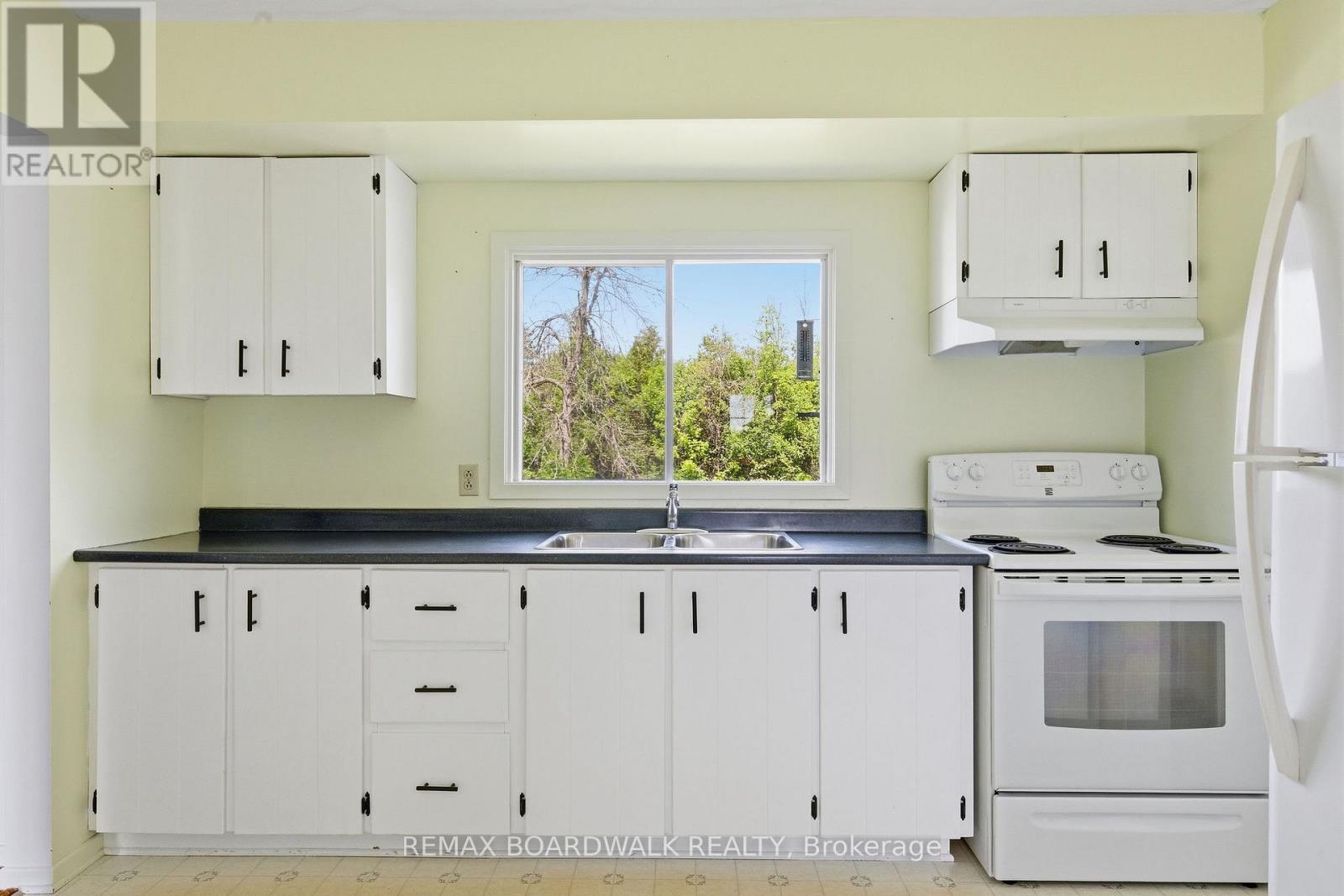 664 Kitley Line 3 Road, Elizabethtown-Kitley, Ontario  K0G 1G0 - Photo 13 - X13243254