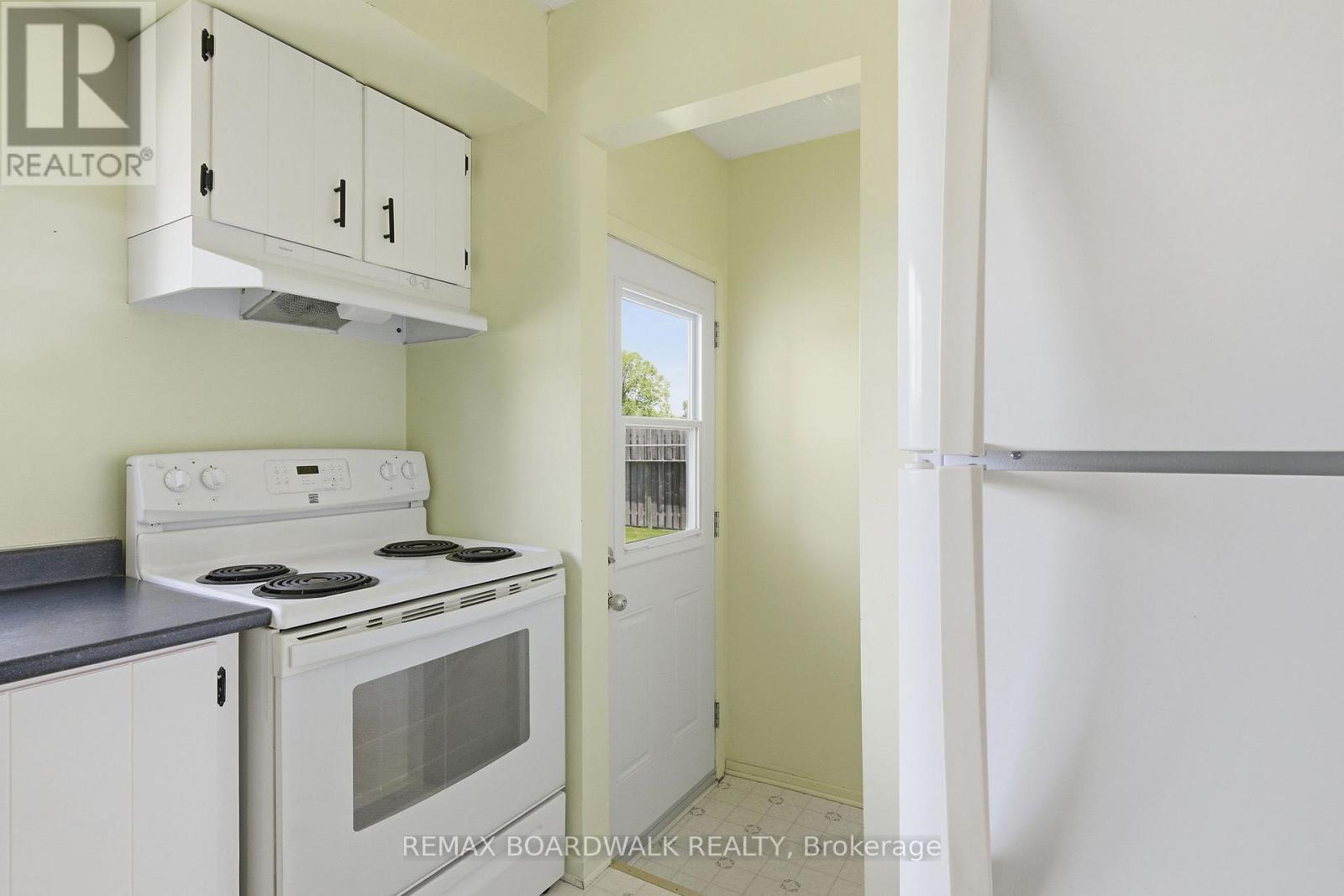 664 Kitley Line 3 Road, Elizabethtown-Kitley, Ontario  K0G 1G0 - Photo 15 - X13243254