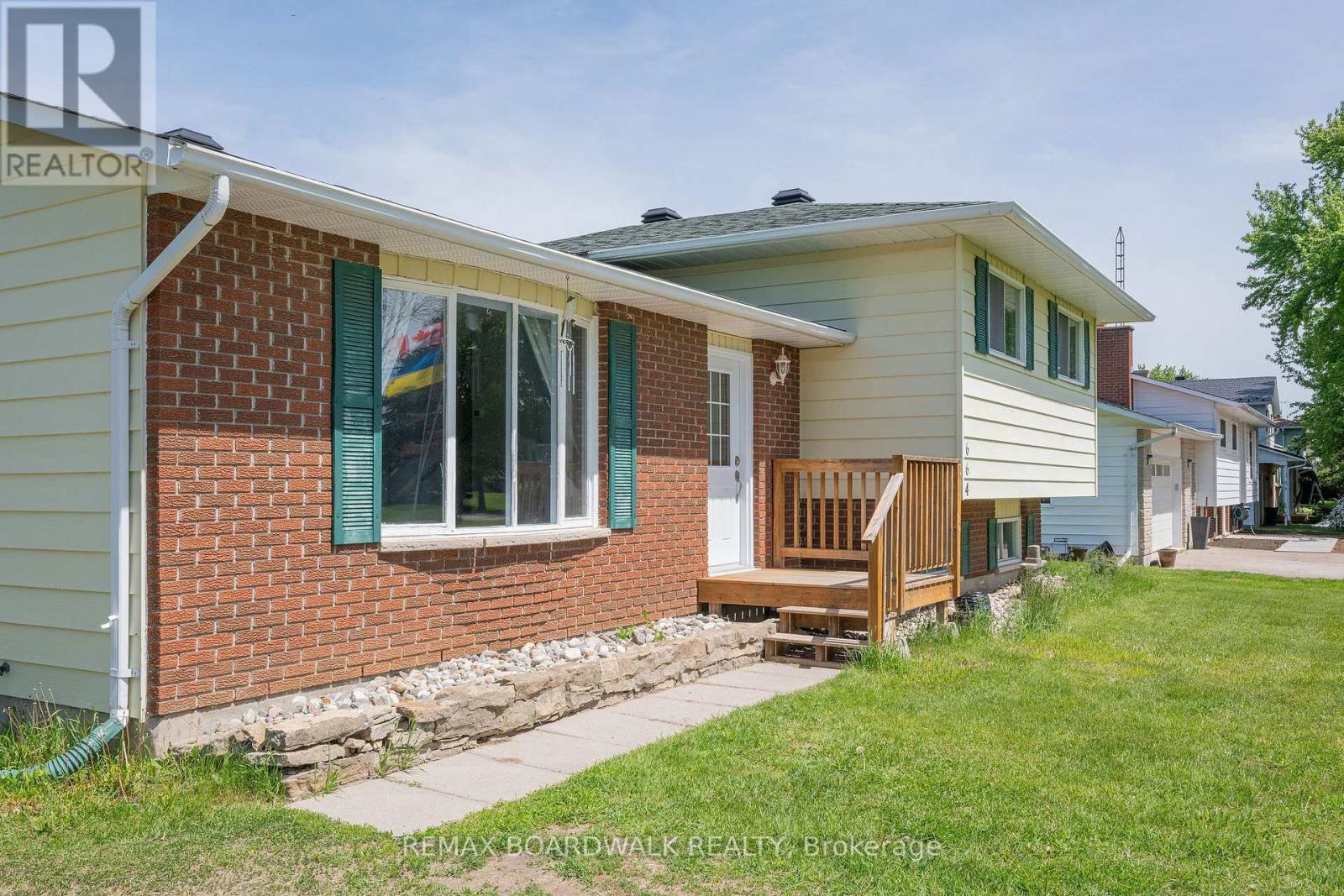 664 Kitley Line 3 Road, Elizabethtown-Kitley, Ontario  K0G 1G0 - Photo 3 - X13243254