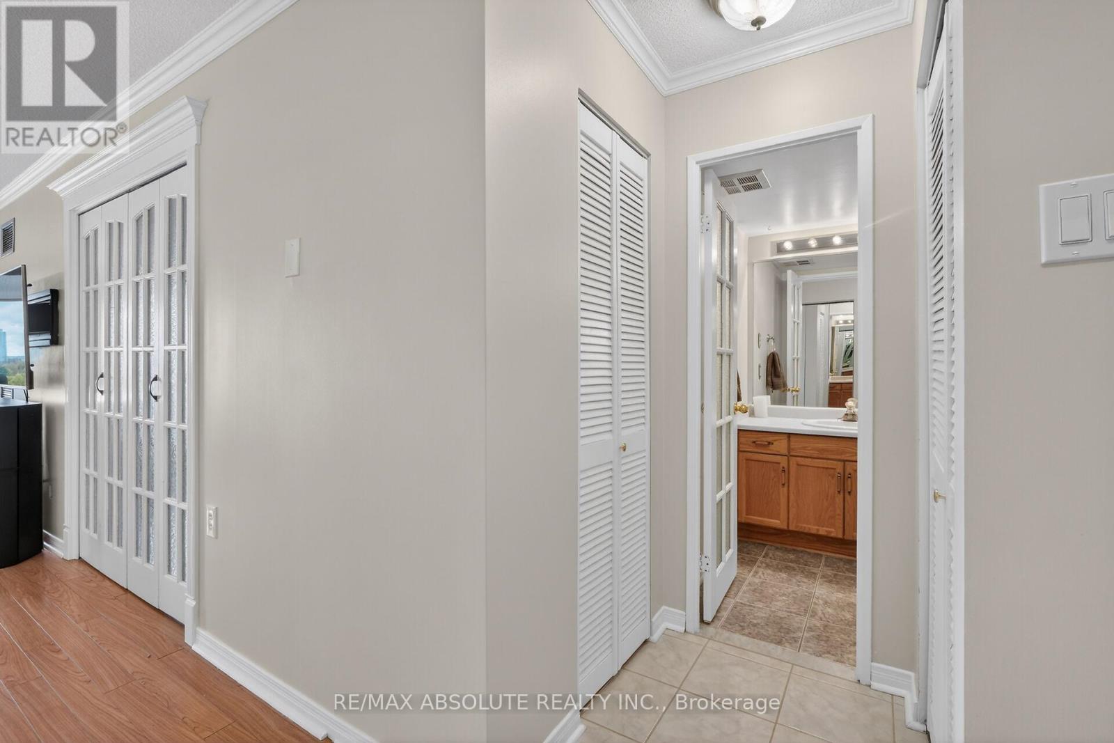 806 - 545 St Laurent Boulevard, Ottawa, Ontario  K1K 4H9 - Photo 28 - X13243506