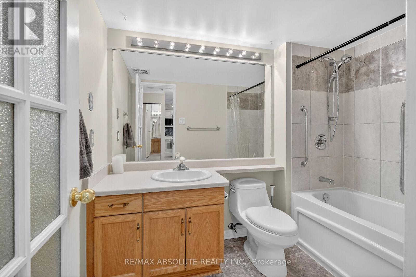 806 - 545 St Laurent Boulevard, Ottawa, Ontario  K1K 4H9 - Photo 29 - X13243506