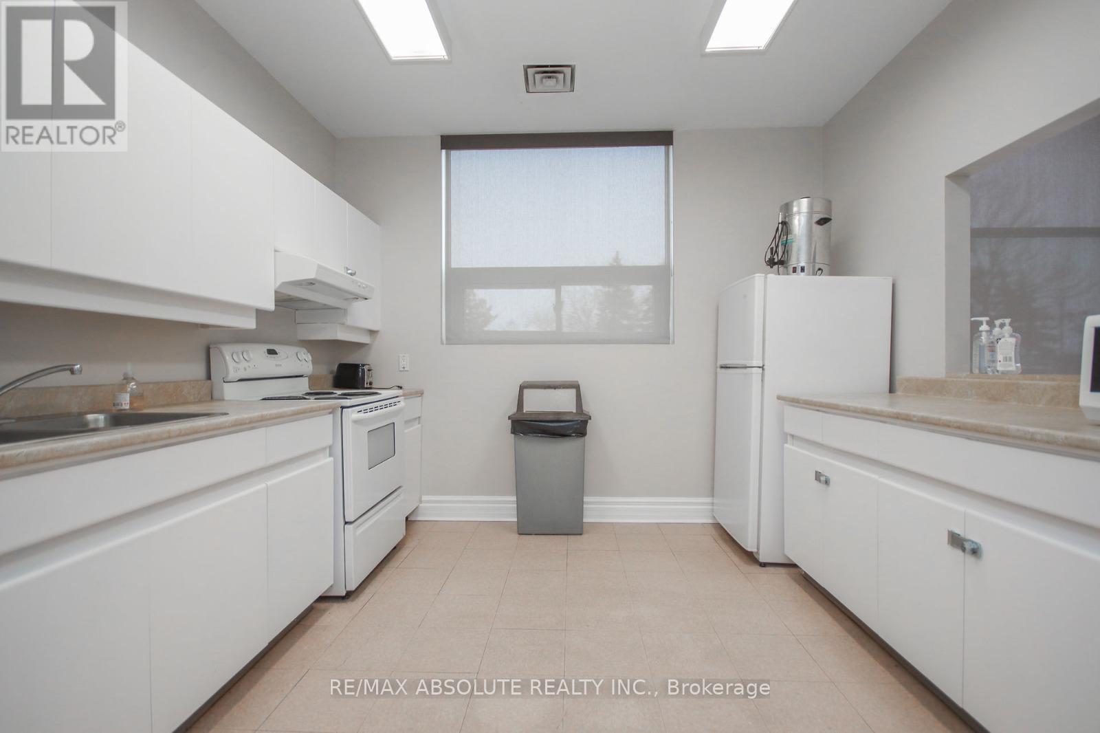 806 - 545 St Laurent Boulevard, Ottawa, Ontario  K1K 4H9 - Photo 42 - X13243506