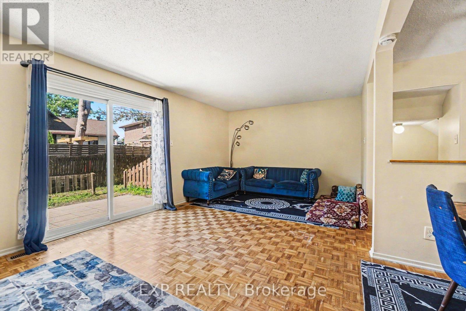 6 - 1565 Heron Road, Ottawa, Ontario  K1V 9V1 - Photo 4 - X13243540