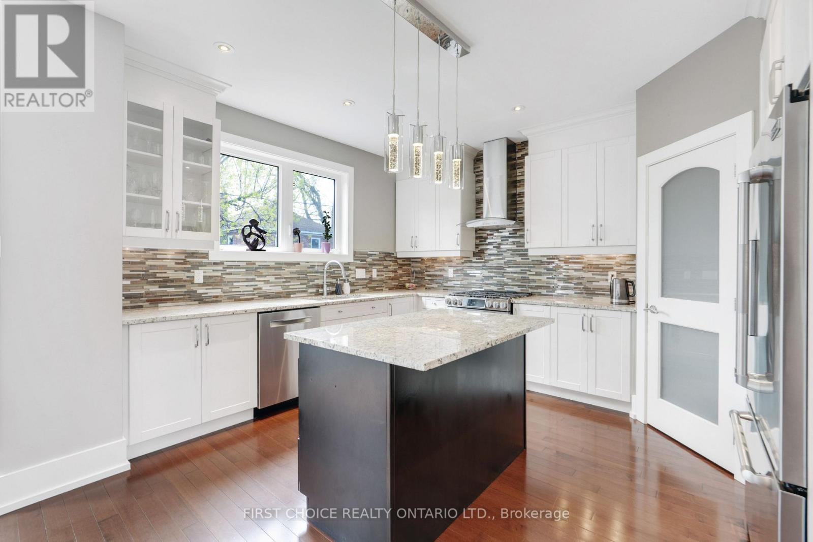 38 Withrow Avenue, Ottawa, Ontario  K2G 2H8 - Photo 10 - X13243600