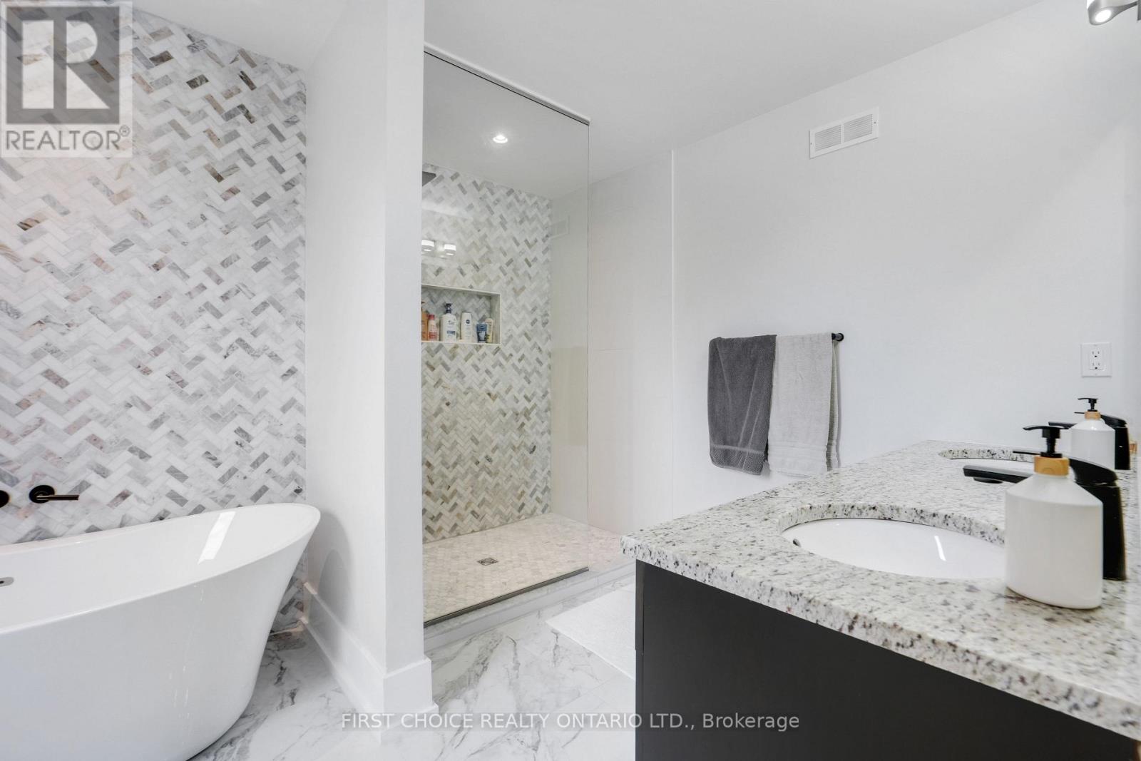 38 Withrow Avenue, Ottawa, Ontario  K2G 2H8 - Photo 22 - X13243600