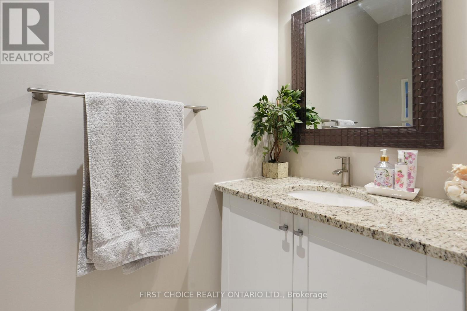 38 Withrow Avenue, Ottawa, Ontario  K2G 2H8 - Photo 32 - X13243600