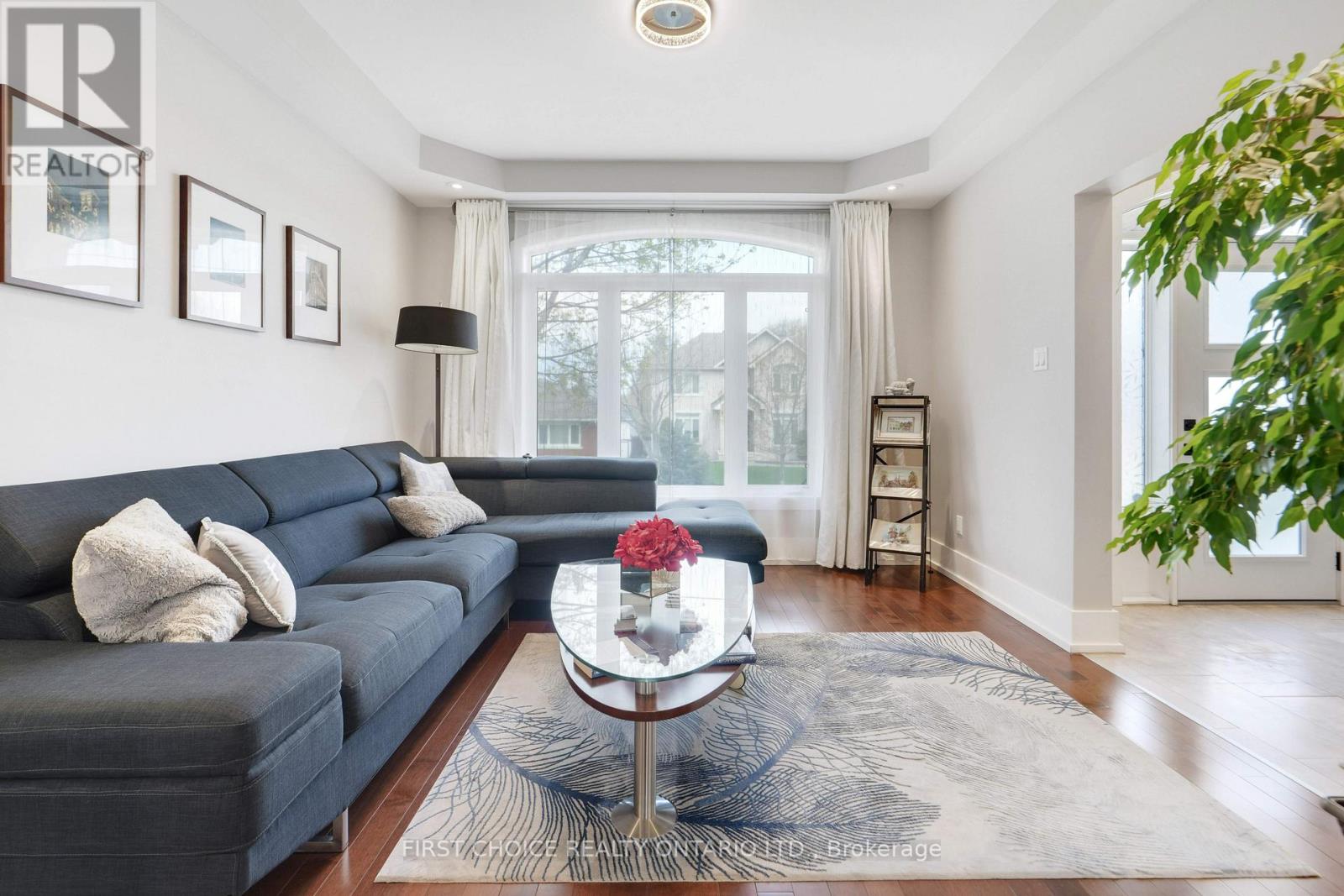 38 Withrow Avenue, Ottawa, Ontario  K2G 2H8 - Photo 6 - X13243600