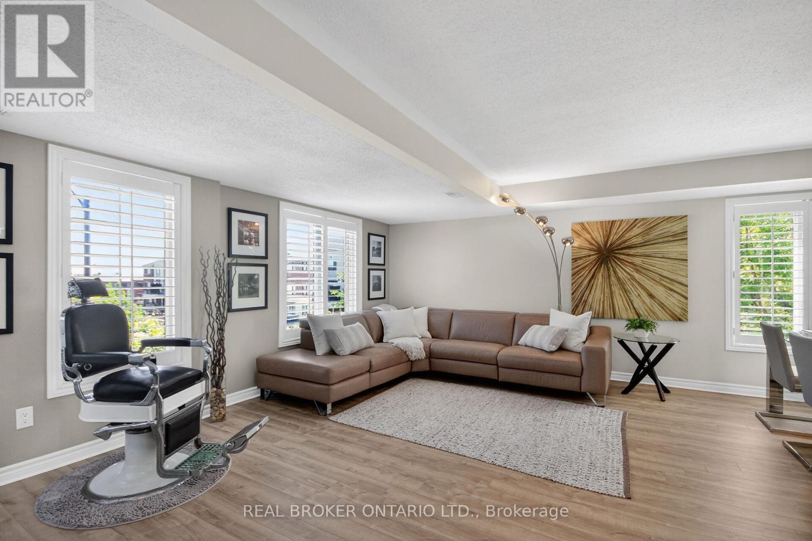 33 - 701 B Sue Holloway Drive, Ottawa, Ontario  K2J 5R6 - Photo 10 - X13243636