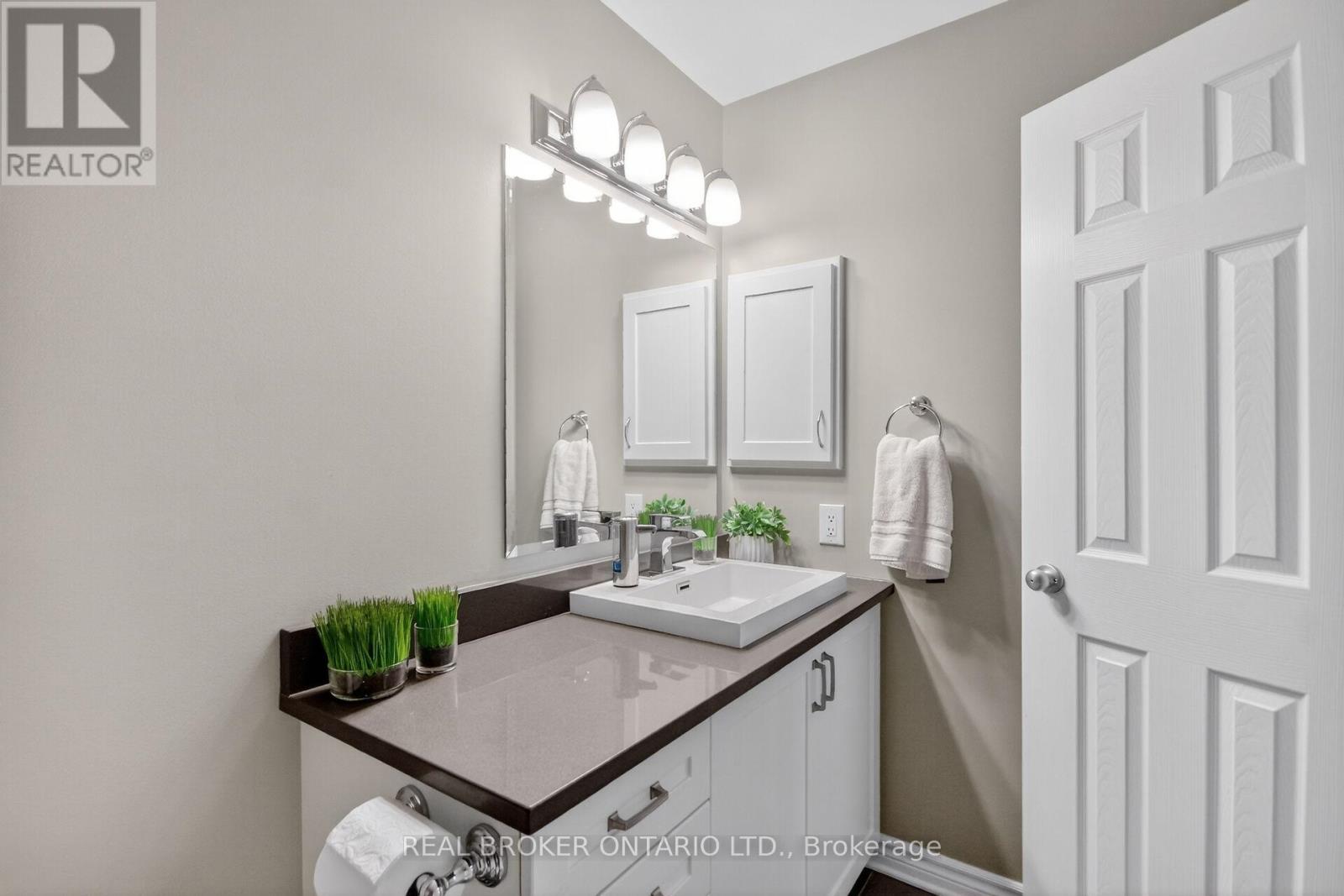 33 - 701 B Sue Holloway Drive, Ottawa, Ontario  K2J 5R6 - Photo 15 - X13243636