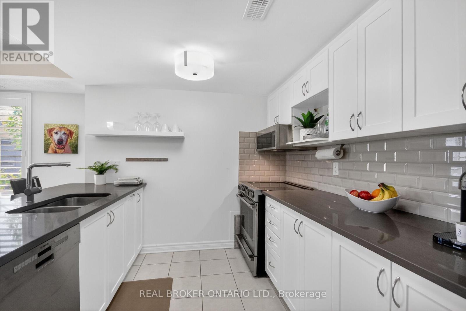 33 - 701 B Sue Holloway Drive, Ottawa, Ontario  K2J 5R6 - Photo 4 - X13243636