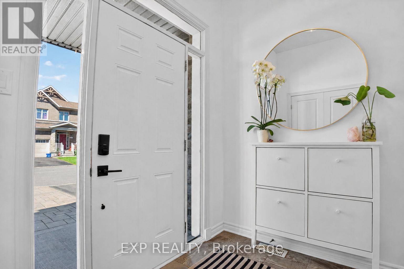 206 Mareth Way, Ottawa, Ontario  K4M 0C9 - Photo 2 - X13243670