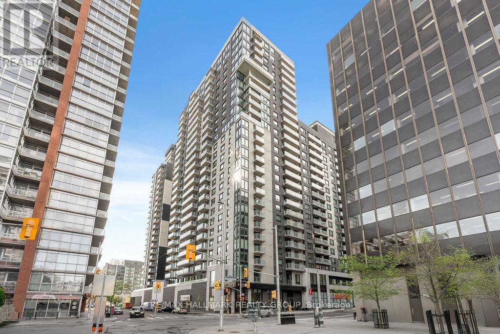2102 - 180 GEORGE STREET, Ottawa, Ontario
