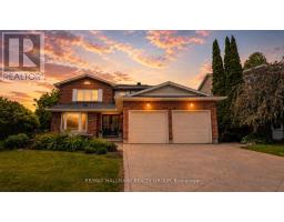1808 ROBINWOOD PLACE, Ottawa, Ontario