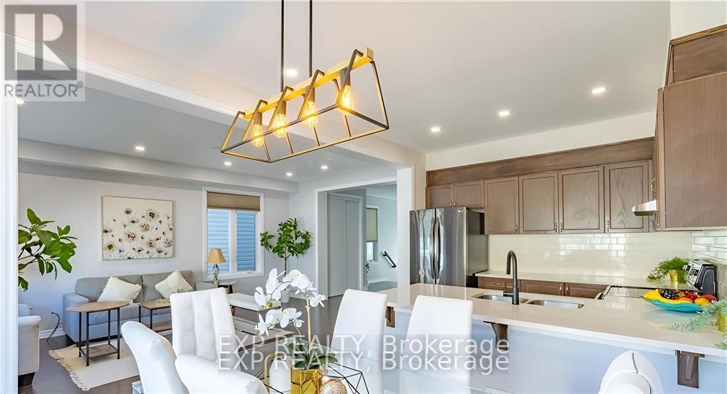 320 Autumnfield Street, Ottawa, Ontario  K2M 0J4 - Photo 7 - X13245690