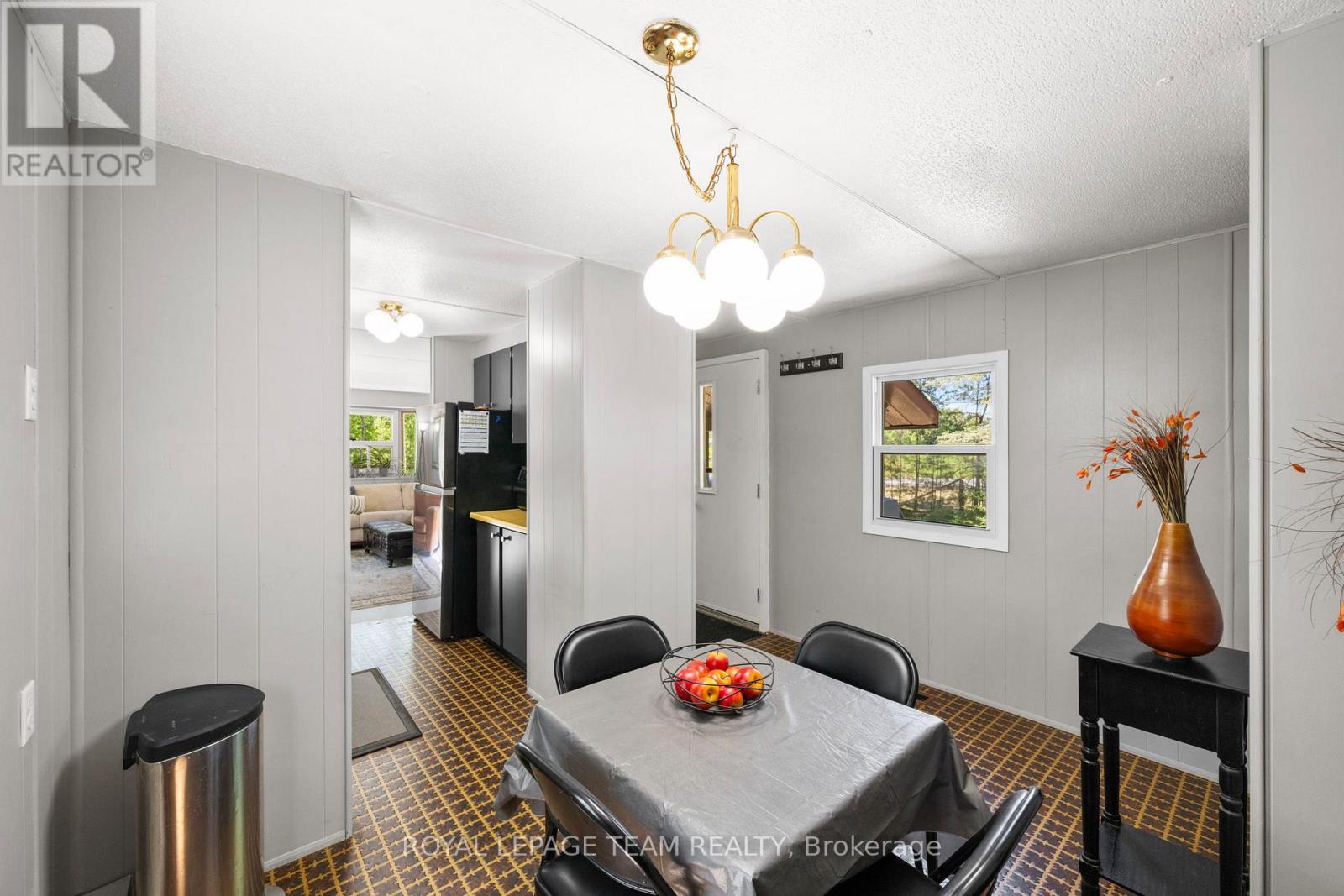 611 Burnstown Road, Mcnab/braeside, Ontario  K0A 3L0 - Photo 15 - X13245712