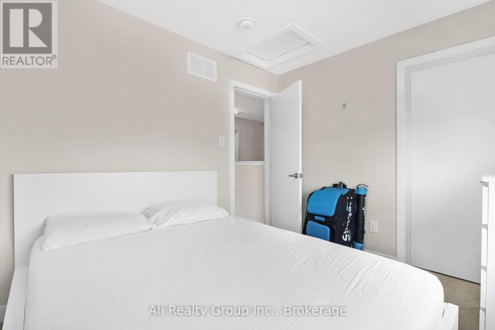 797 Eminence Street, Ottawa, Ontario  K2J 6X6 - Photo 14 - X13245766