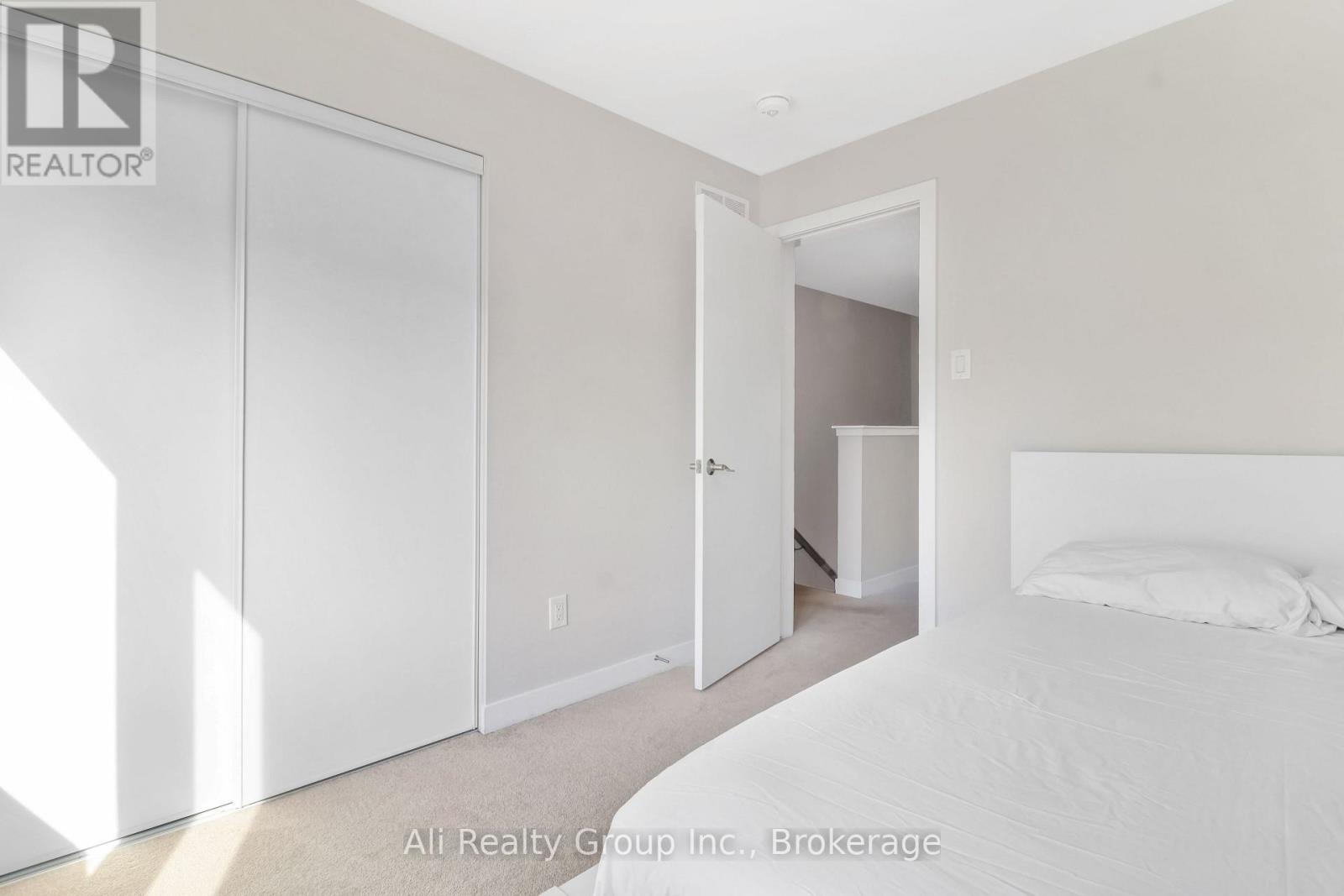 797 Eminence Street, Ottawa, Ontario  K2J 6X6 - Photo 18 - X13245766