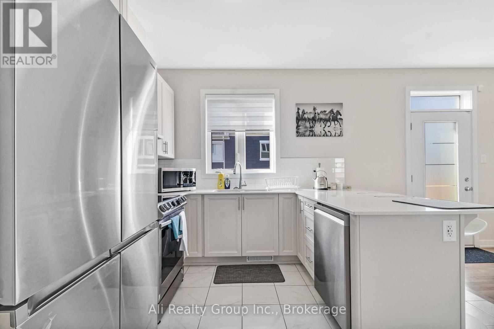 797 Eminence Street, Ottawa, Ontario  K2J 6X6 - Photo 8 - X13245766