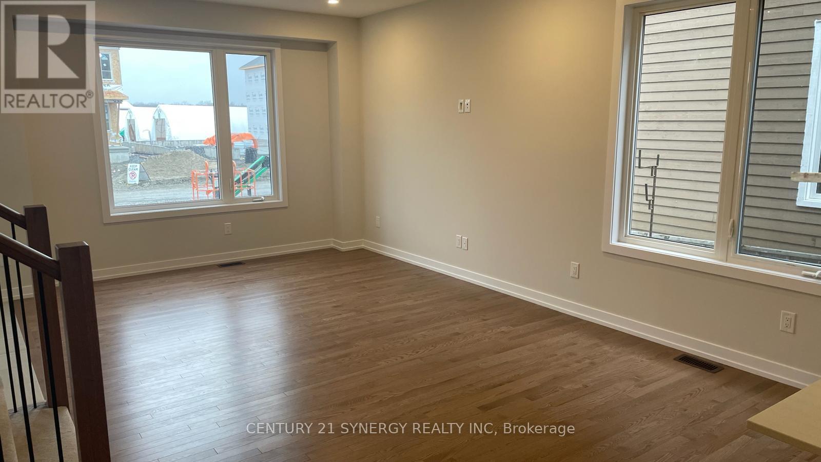 516 Oldenburg Avenue S, Mississauga, Ontario  K0A 2Z0 - Photo 15 - W13246070
