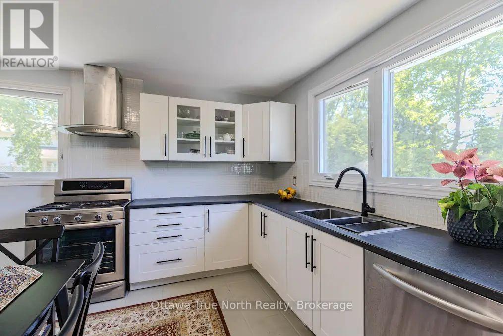 35 Tauvette Street, Ottawa, Ontario  K1B 3A1 - Photo 15 - X13246042