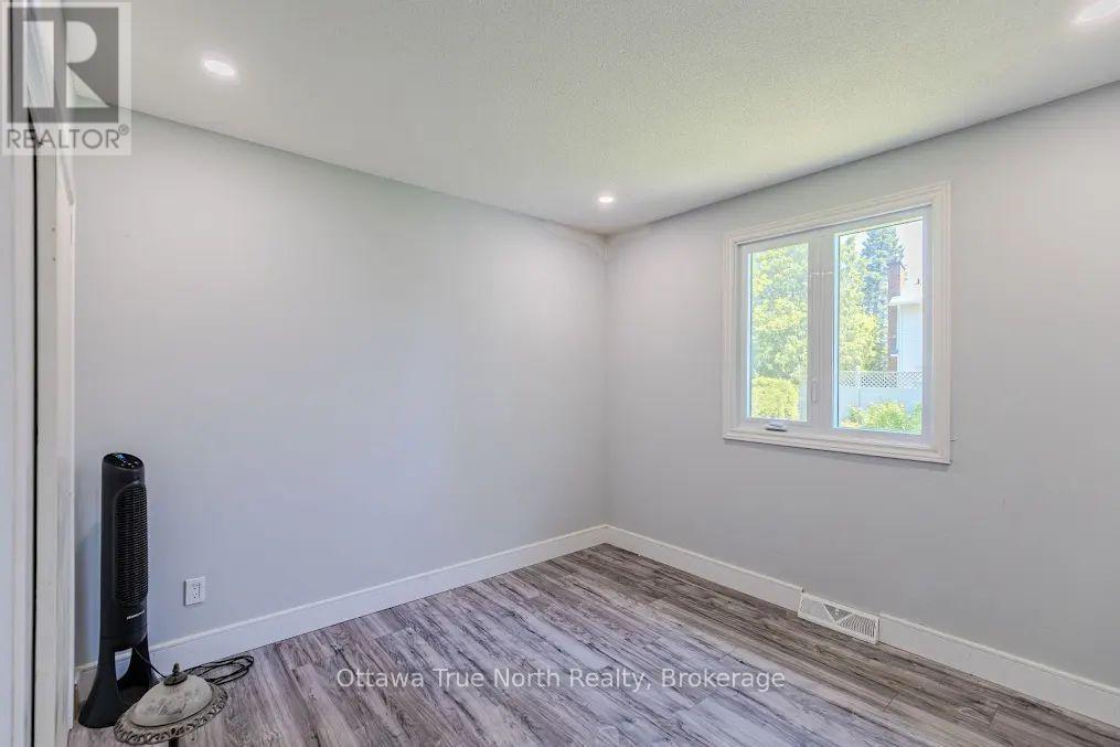 35 Tauvette Street, Ottawa, Ontario  K1B 3A1 - Photo 22 - X13246042