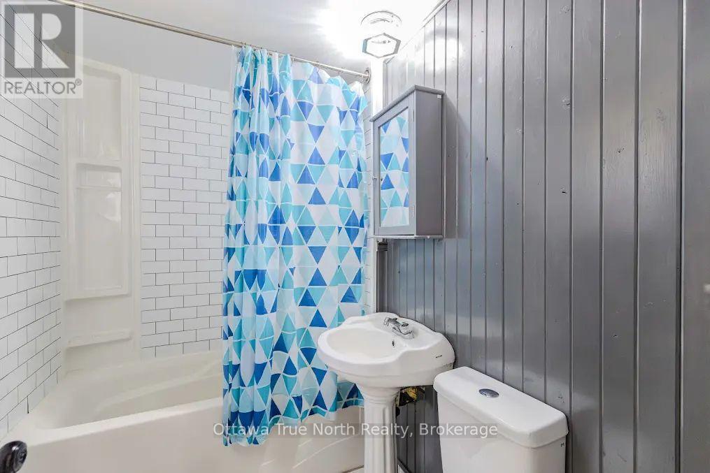 35 Tauvette Street, Ottawa, Ontario  K1B 3A1 - Photo 25 - X13246042