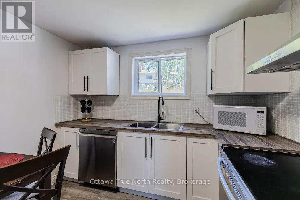 35 Tauvette Street, Ottawa, Ontario  K1B 3A1 - Photo 30 - X13246042