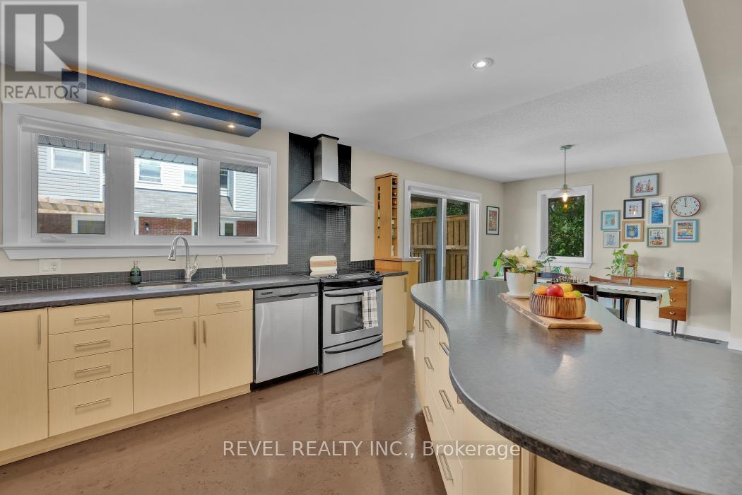 144 Monterey Drive, Ottawa, Ontario  K2H 7A8 - Photo 17 - X13246050