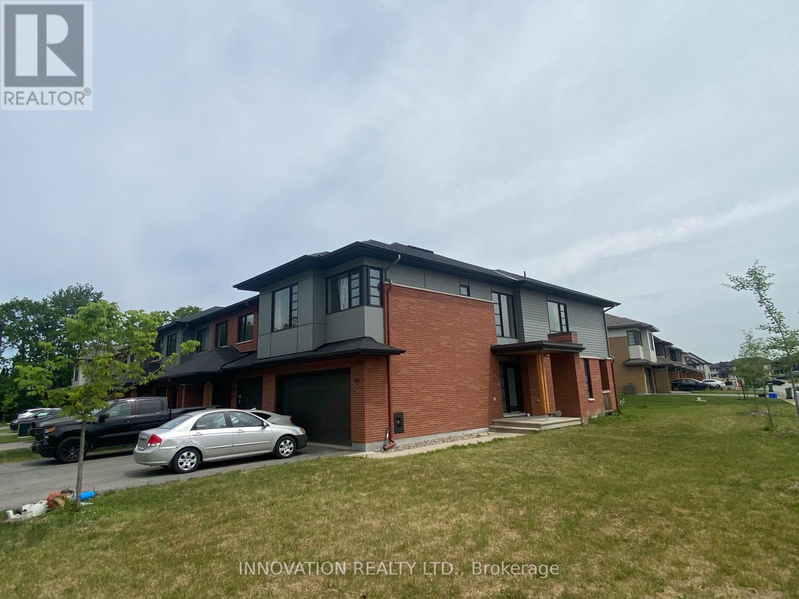 747 Acai Way, Ottawa, Ontario  K1X 0K1 - Photo 1 - X13246110