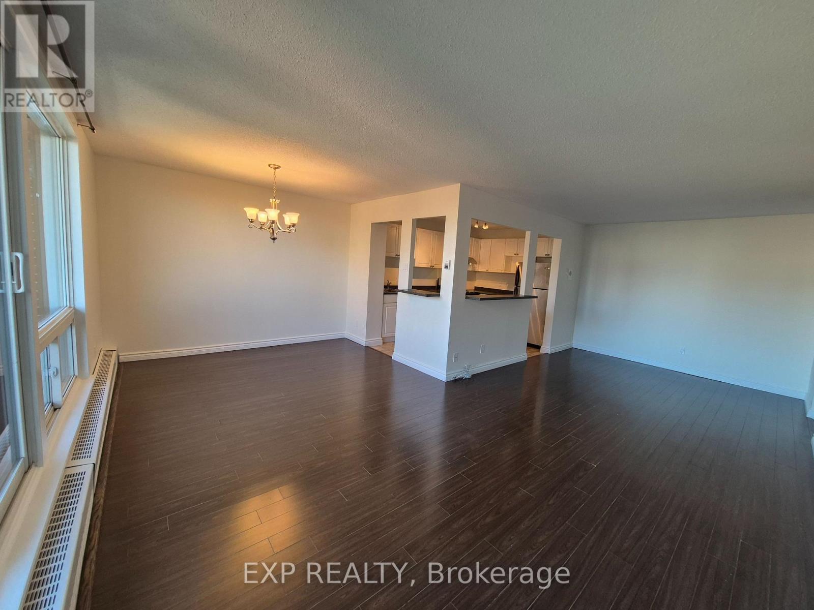 1013 - 1505 Baseline Road, Ottawa, Ontario  K2C 3L4 - Photo 2 - X13246154