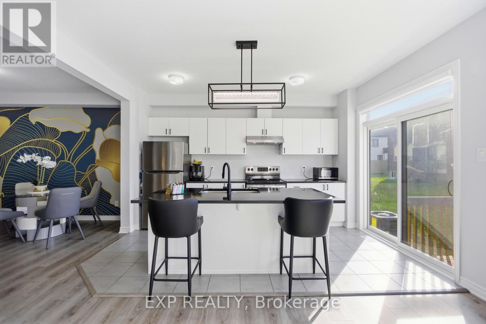 44 Lentago Avenue, Ottawa, Ontario  K2J 7A2 - Photo 8 - X13246162