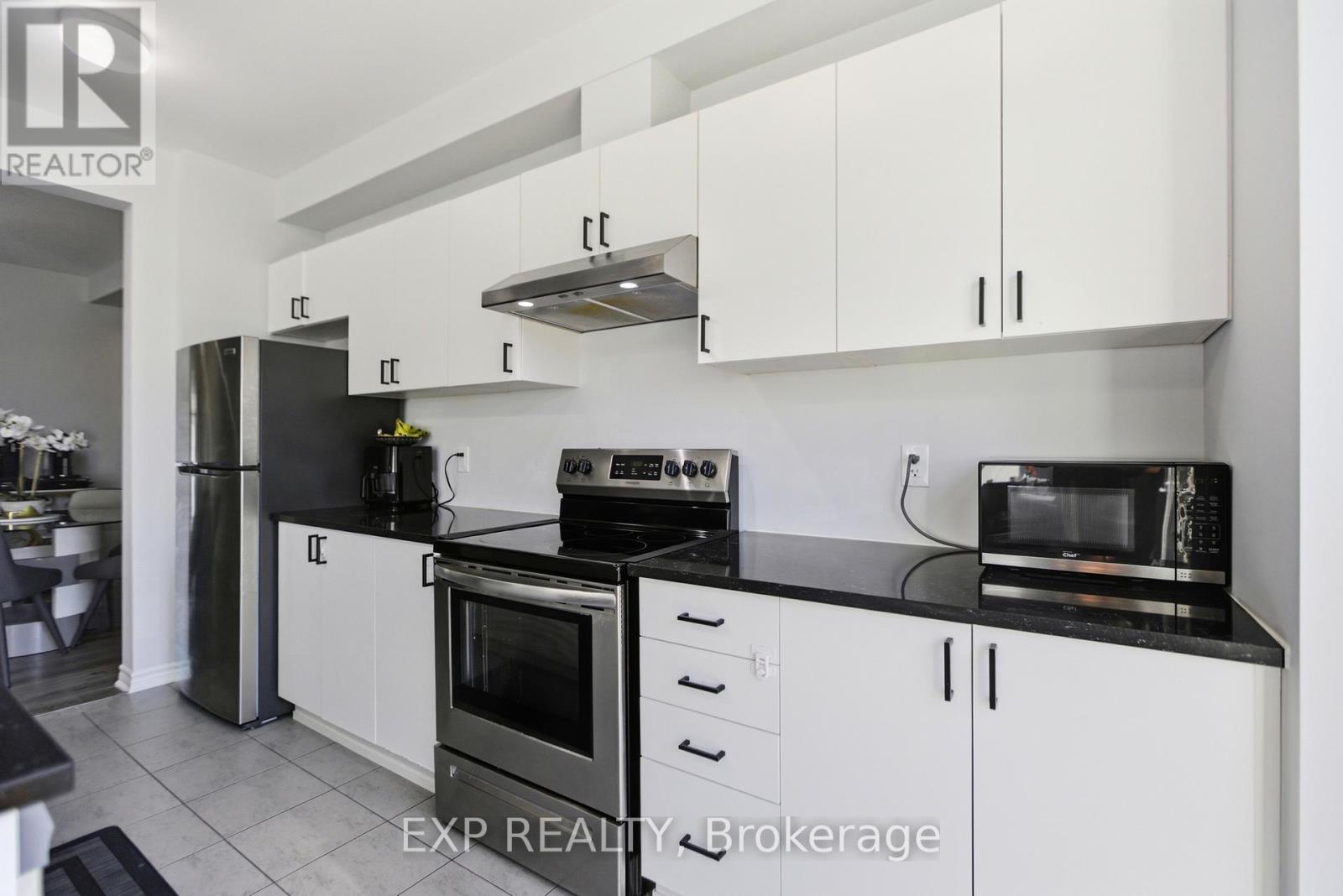 44 Lentago Avenue, Ottawa, Ontario  K2J 7A2 - Photo 9 - X13246162