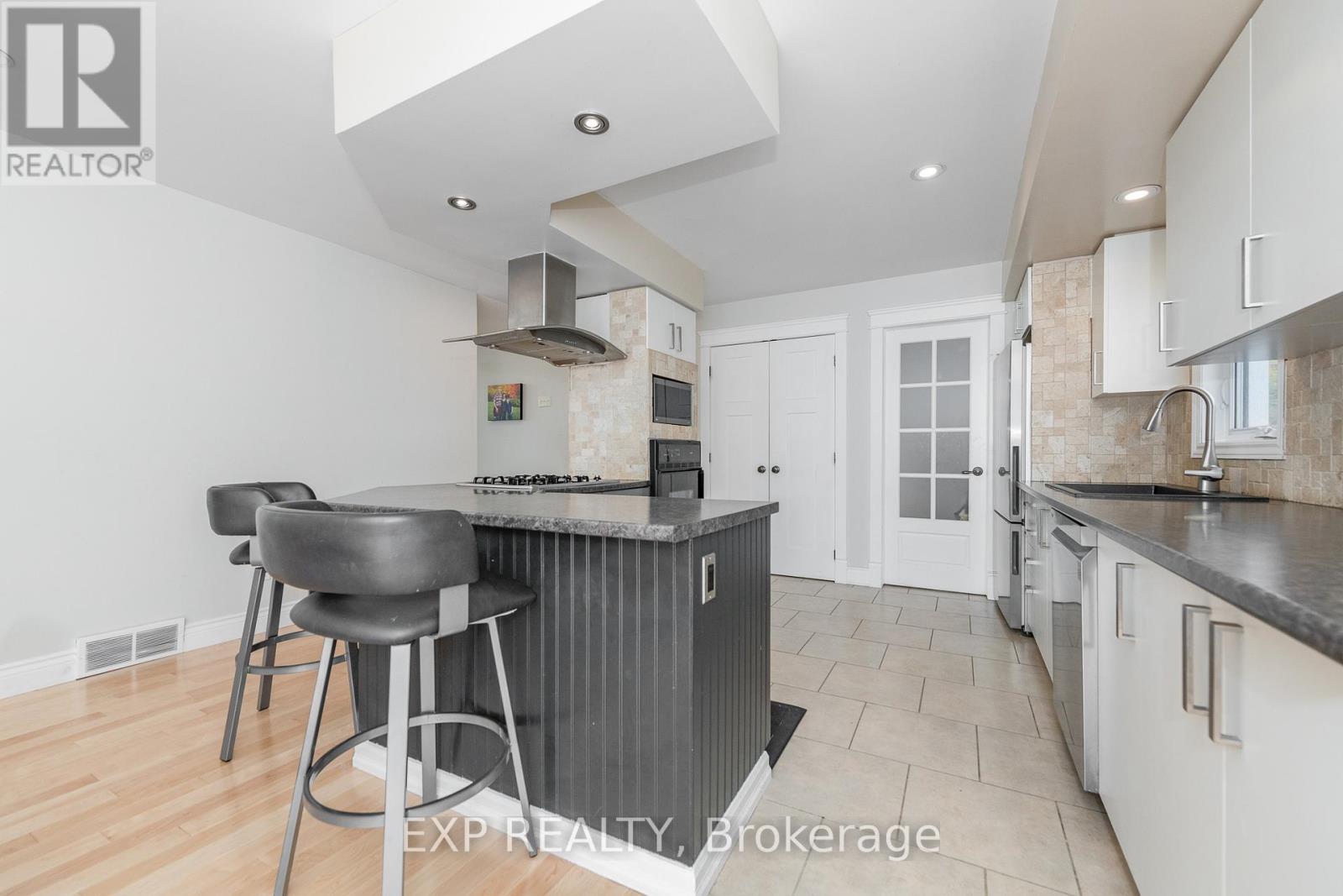 1238 Barnwell Crescent, Ottawa, Ontario  K4B 1K4 - Photo 10 - X13246364
