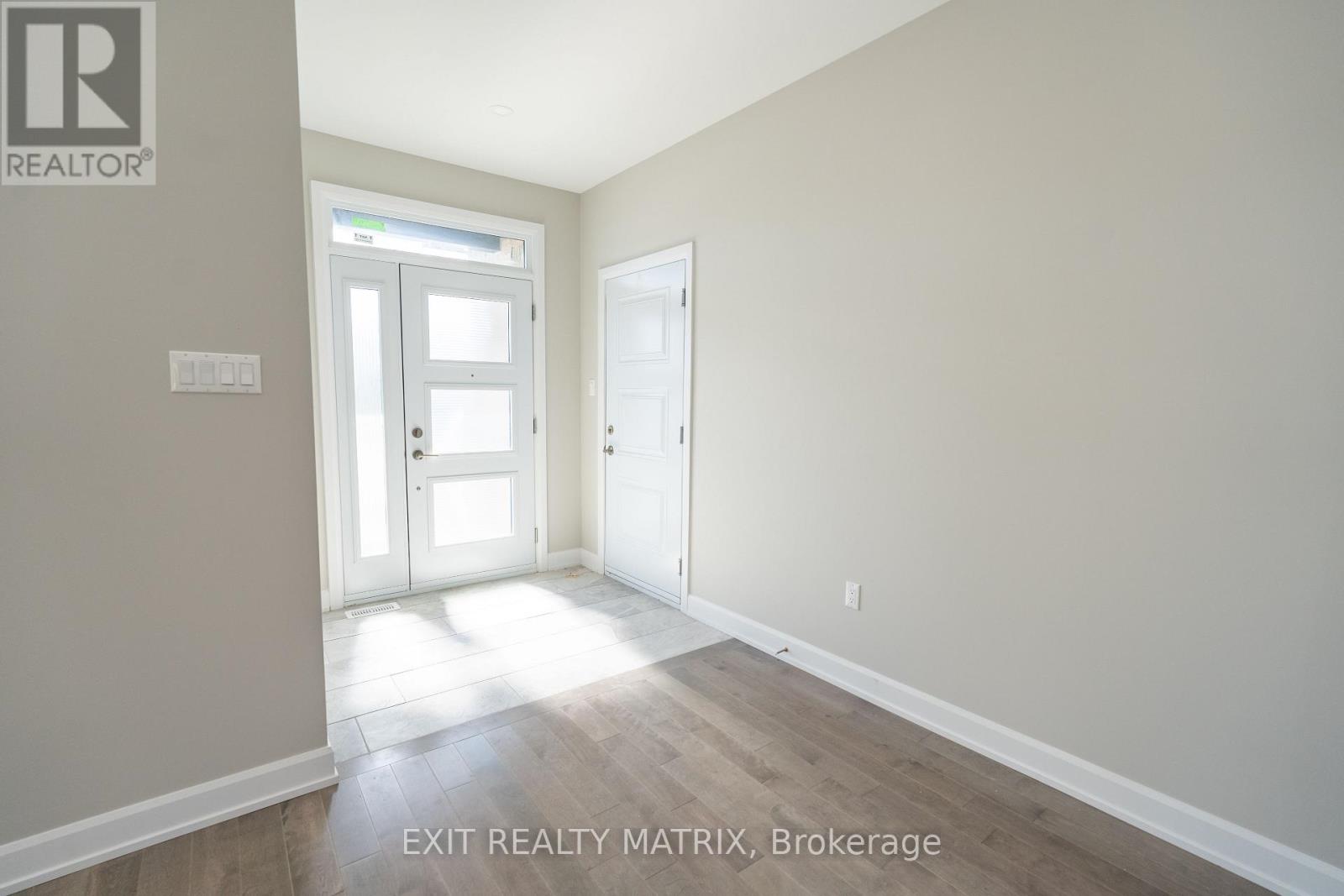 1412 Caroline Court, Cornwall, Ontario  K6J 0C5 - Photo 2 - X13246374