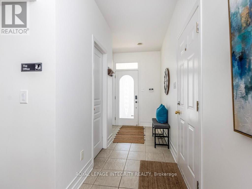 176 Parkin Circle, Ottawa, Ontario  K1T 4G4 - Photo 4 - X13246406
