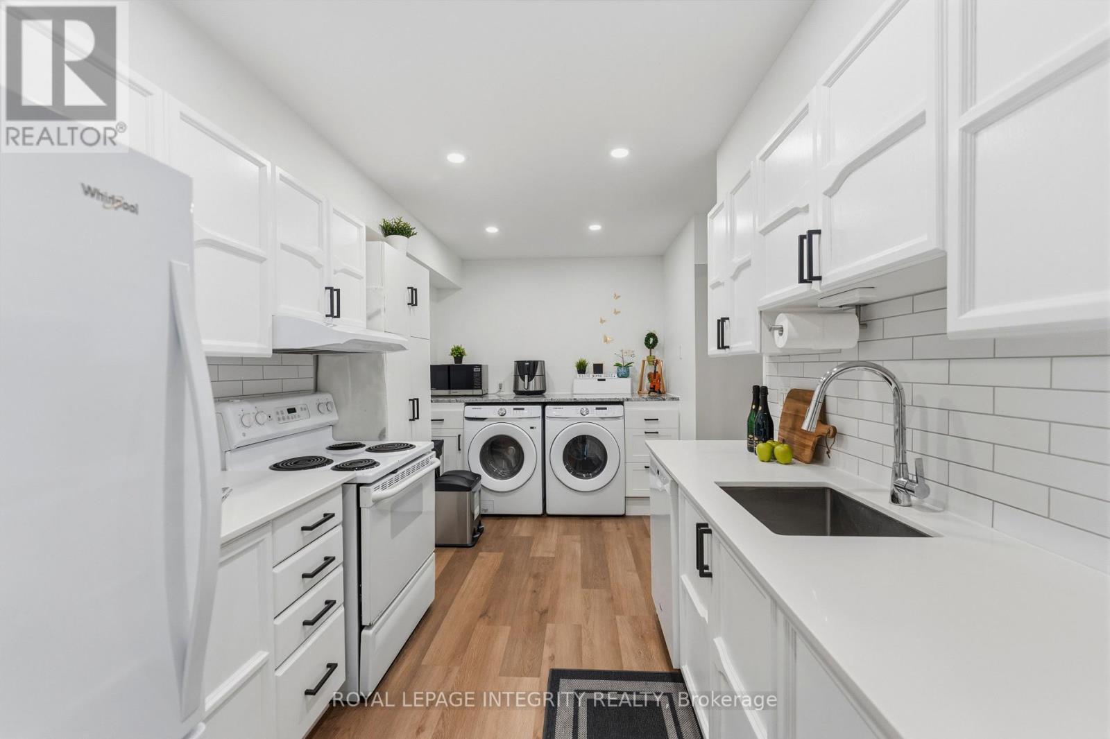 89 Burlington Crescent, Ottawa, Ontario  K1T 3K5 - Photo 5 - X13246430