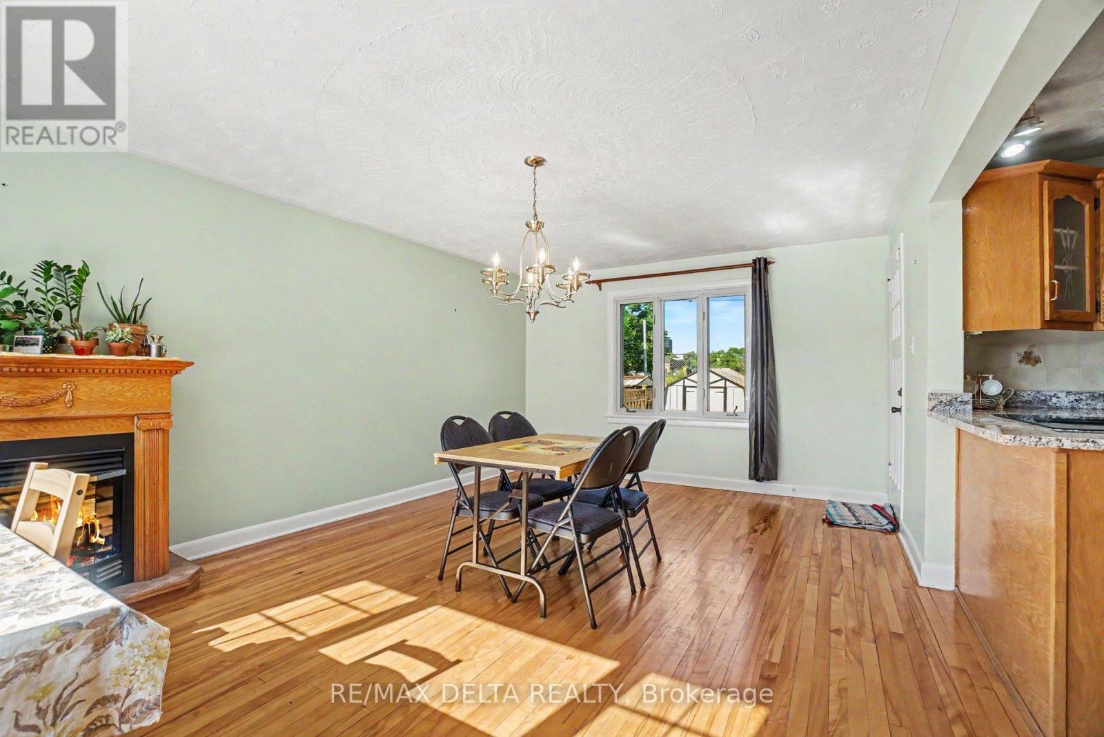 352 Lacasse Avenue, Ottawa, Ontario  K1L 7A9 - Photo 10 - X13246442